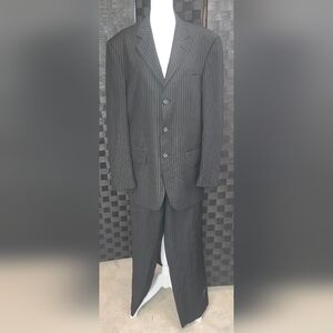 Arrow Classic Black Pinstripe Women's Suit 34x30